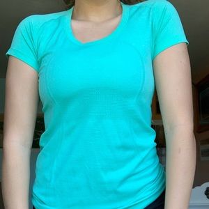 Lululemon swiftly tech low cut tee